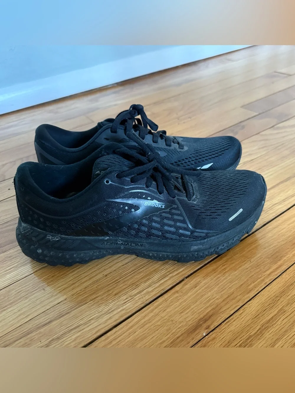 Brooks Black Athletic Running Shoes